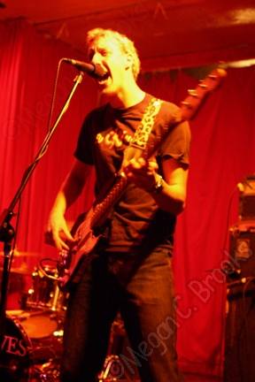 The Knives - March 25, 2004 - The Scene