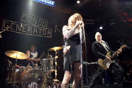 Mondo Generator - December 10, 2003 - The Troubadour